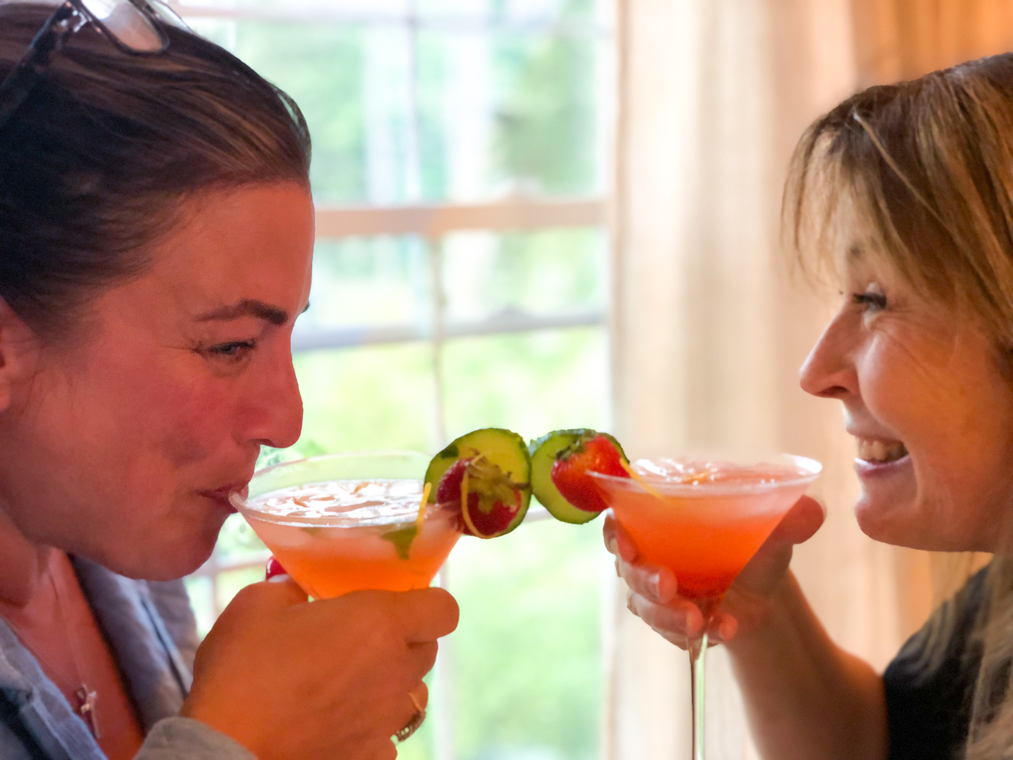 Strawberry Ricky How to Make a (Yummy) Strawberry Rickey in 3 Easy Steps