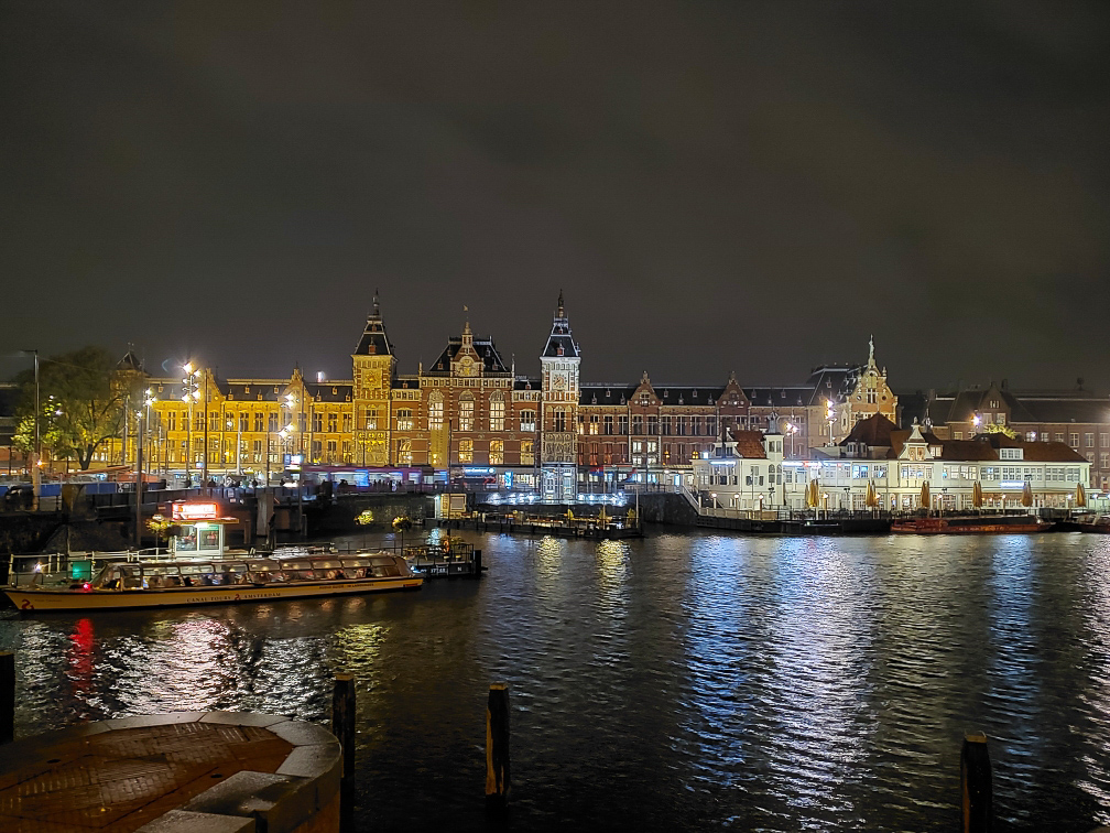 Must-See Amsterdam city lights